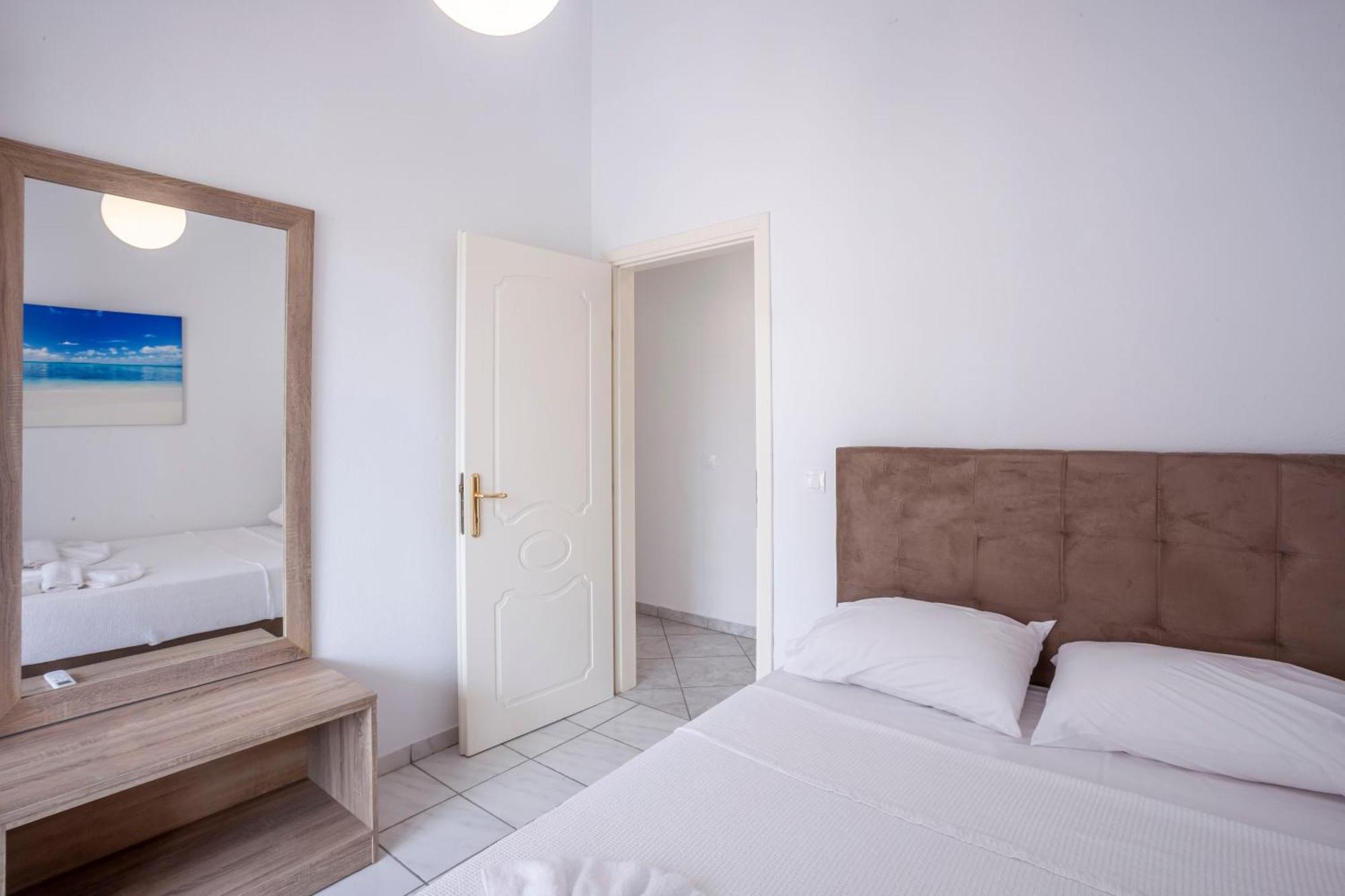 Aris Luxury Apartments Pefkochori Exteriér fotografie