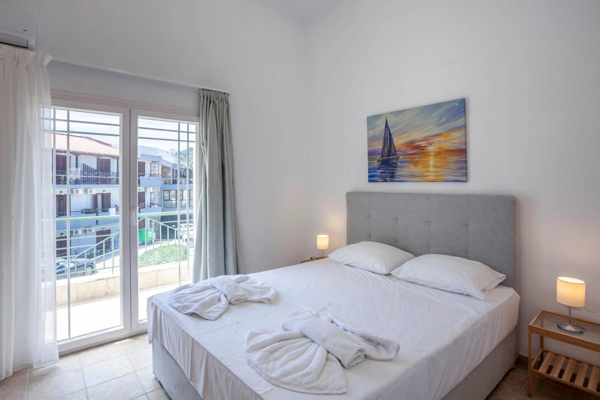 Aris Luxury Apartments Pefkochori Exteriér fotografie
